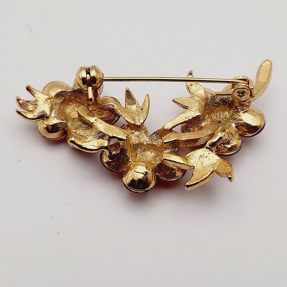 Vintage Red Rivoli Rhinestone Flower Cluster Brooch - Picture 9 of 9